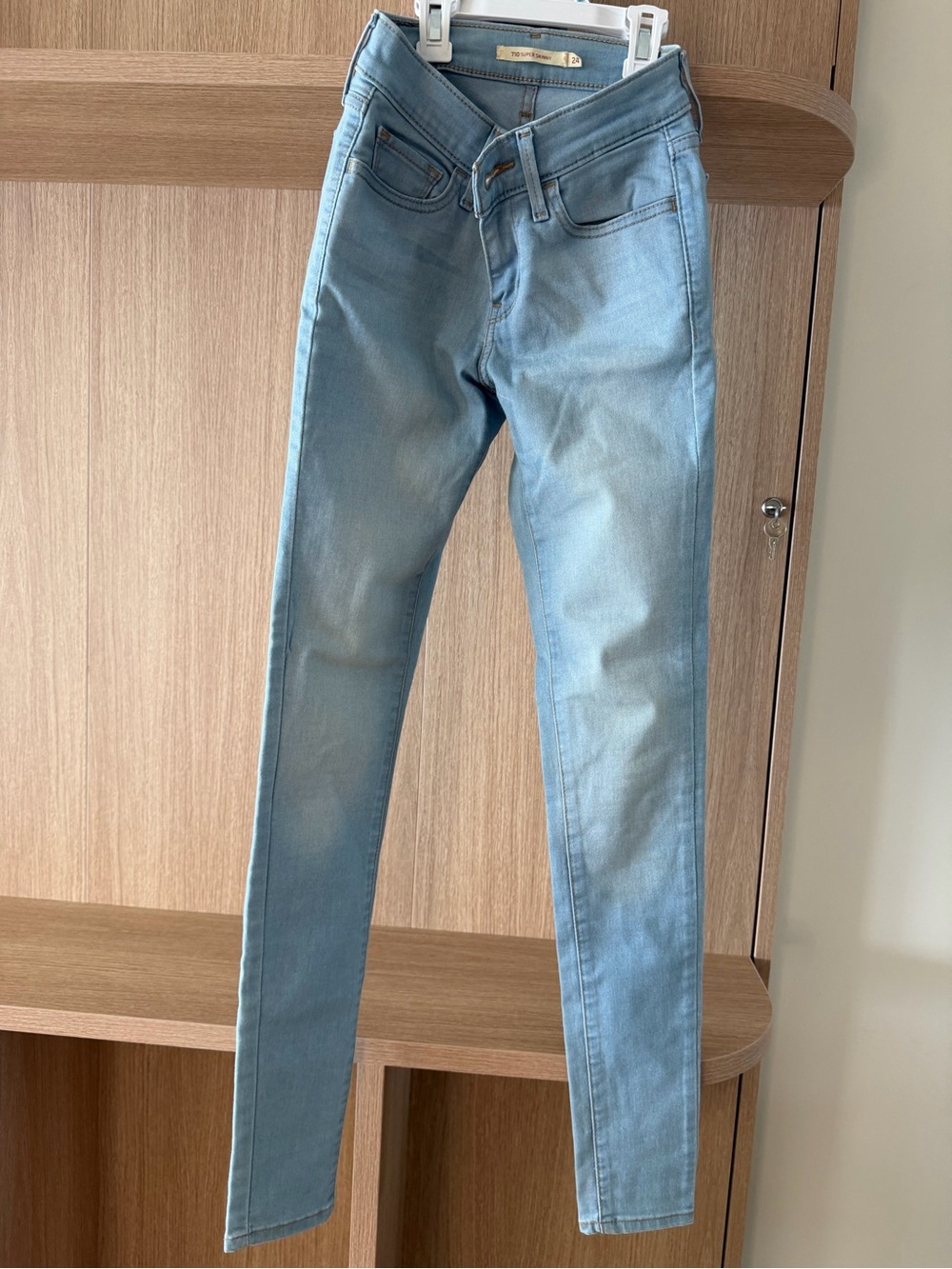 Levi's Light Blue Women's Skinny Jeans